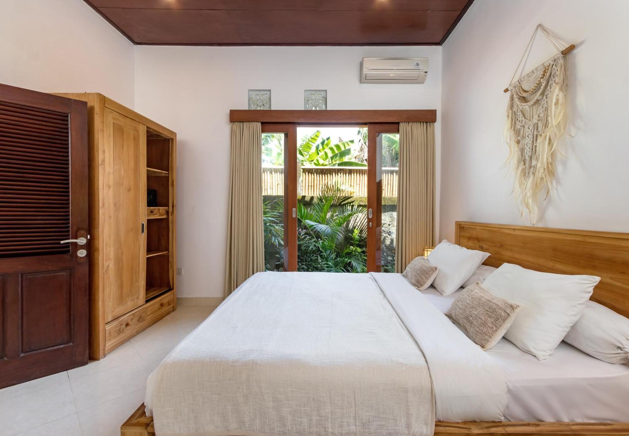 Twist And Shout Villa Seminyak Esterno foto